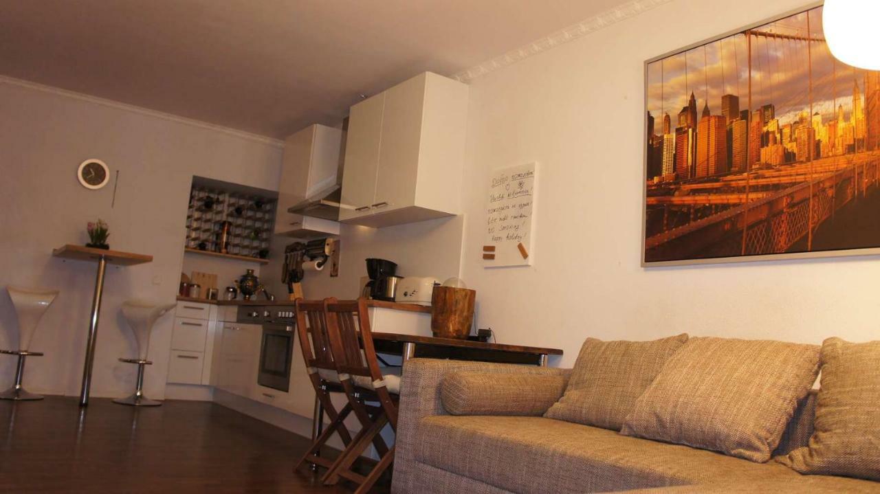2-Zimmer Apartment Sofia, Gemuetlich Wie Zu Hause Offenbach-sur-le-Main Extérieur photo